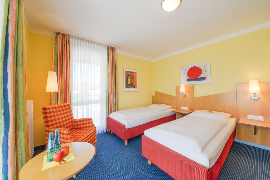 Hotel Beim Schrey Kirchheim bei Muenchen Номер фото